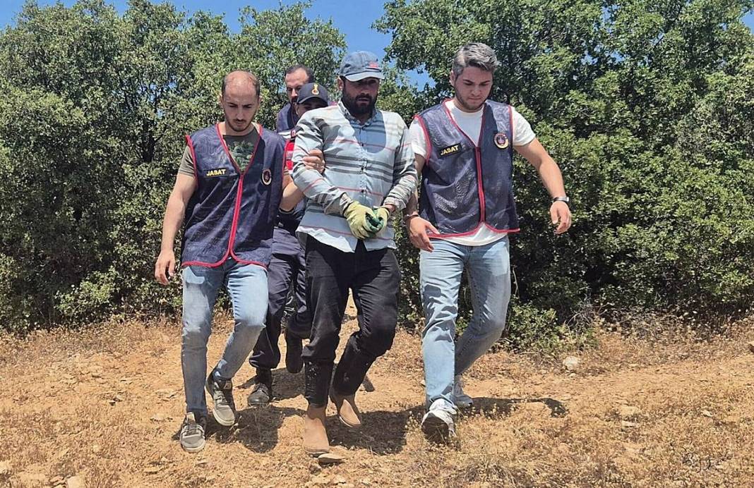 Netflix'e belgesel olur: 'Dağdaki Çadır Adam' yakalandı! Jandarma, firariye 'Merhaba' dedi, dağdaki tatil bitti 7